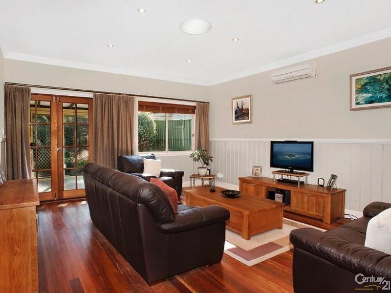 17 Ada Rd, Blackheath NSW 2785