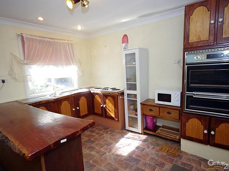 179 Station St, Blackheath NSW 2785