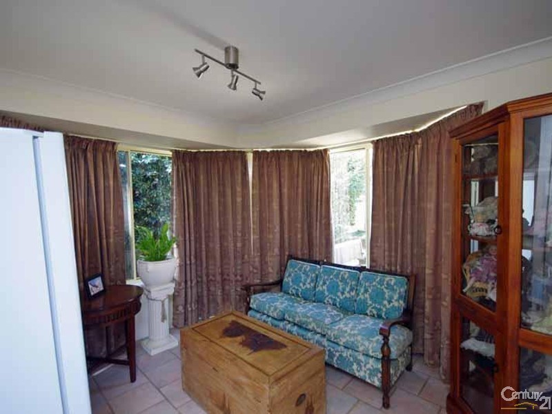 191 Govetts Leap Rd, Blackheath NSW 2785