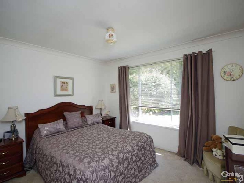 19 Evans Lookout Rd, Blackheath NSW 2785