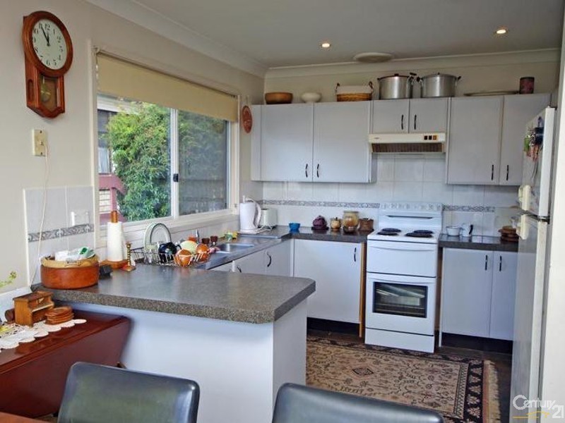 8 Kirkwood Ave, Blackheath NSW 2785