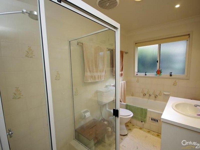 8 Kirkwood Ave, Blackheath NSW 2785