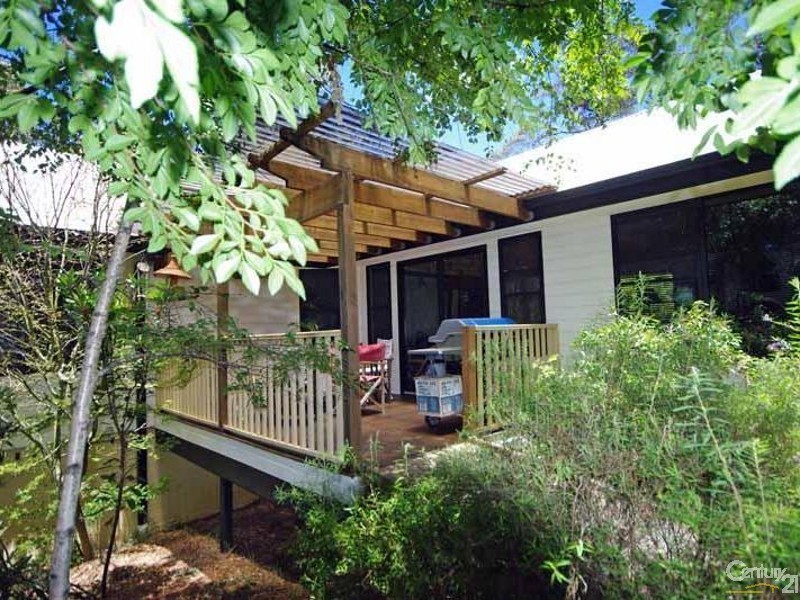 2 Third St, Blackheath NSW 2785