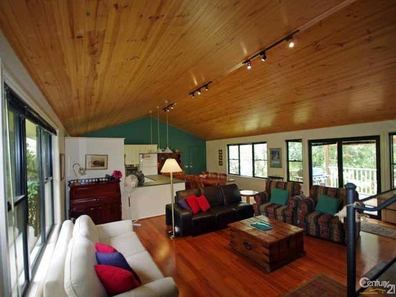 2 Third St, Blackheath NSW 2785