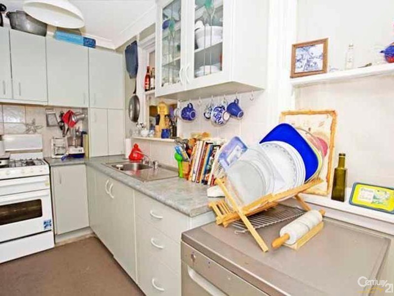 60 Landa St, Lithgow NSW 2790