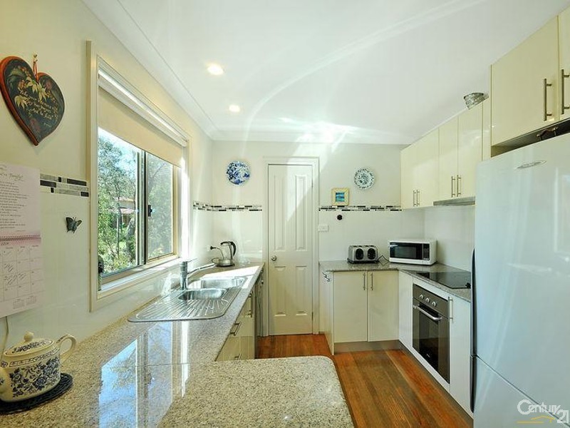 4 Fifth Avenue, Katoomba NSW 2780