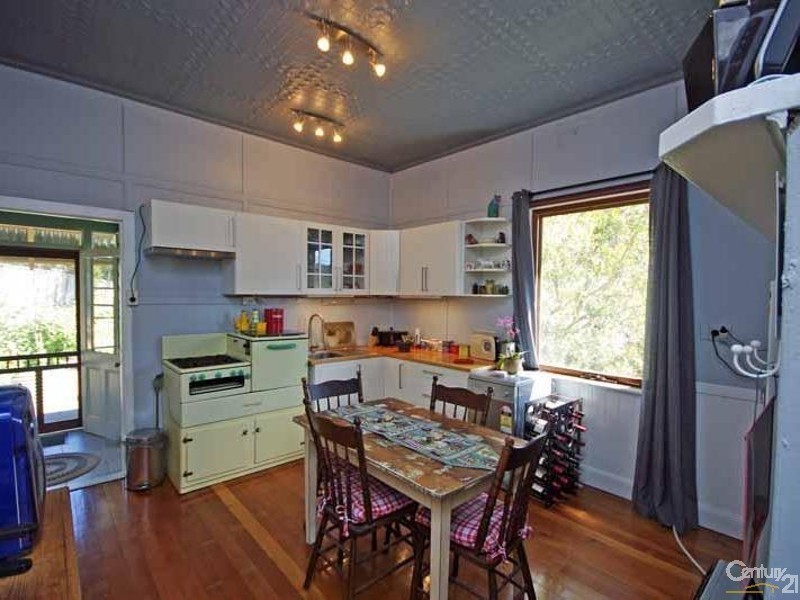 20 Clyde Ave, Blackheath NSW 2785