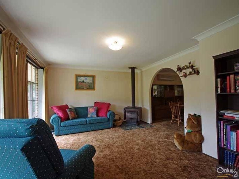 4 Forest Park Rd, Blackheath NSW 2785