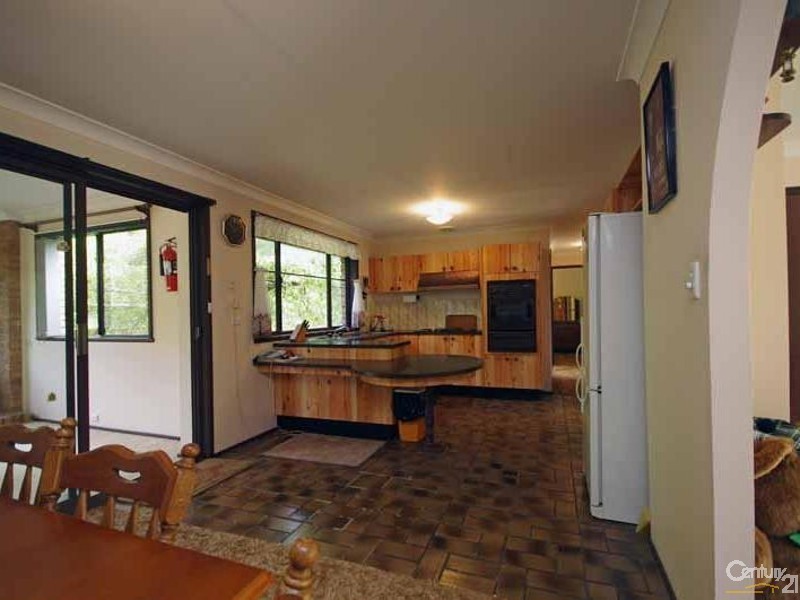 4 Forest Park Rd, Blackheath NSW 2785