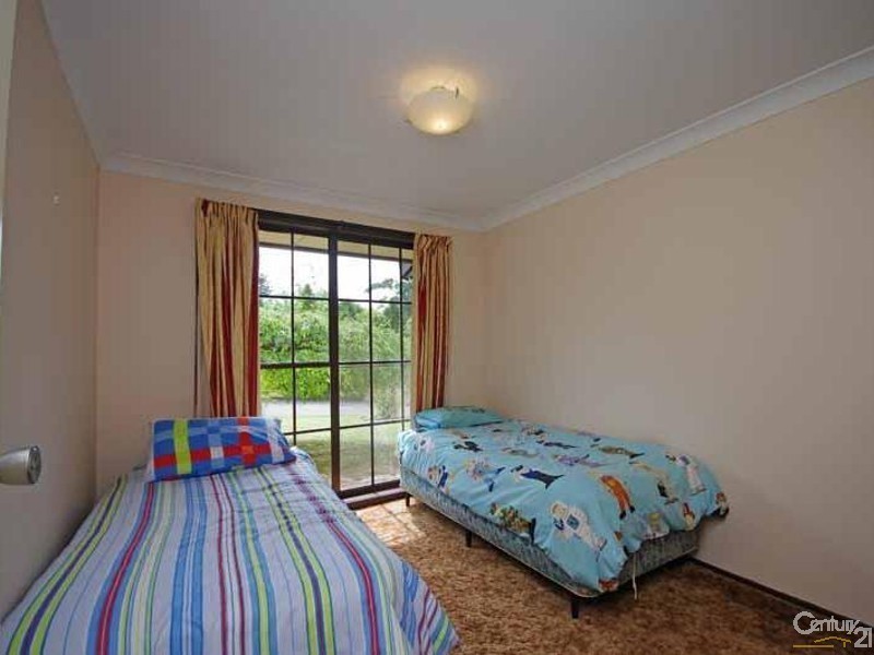 4 Forest Park Rd, Blackheath NSW 2785