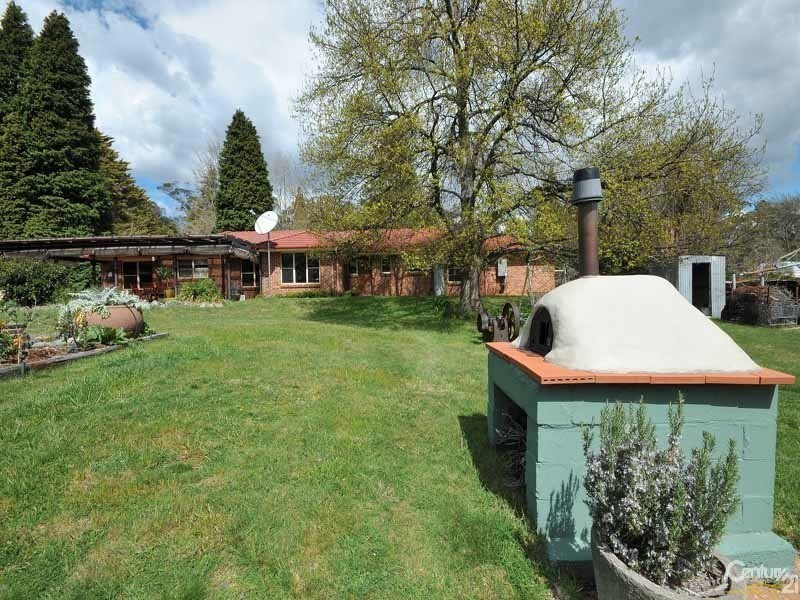 170-172 Evans Lookout Rd, Blackheath NSW 2785