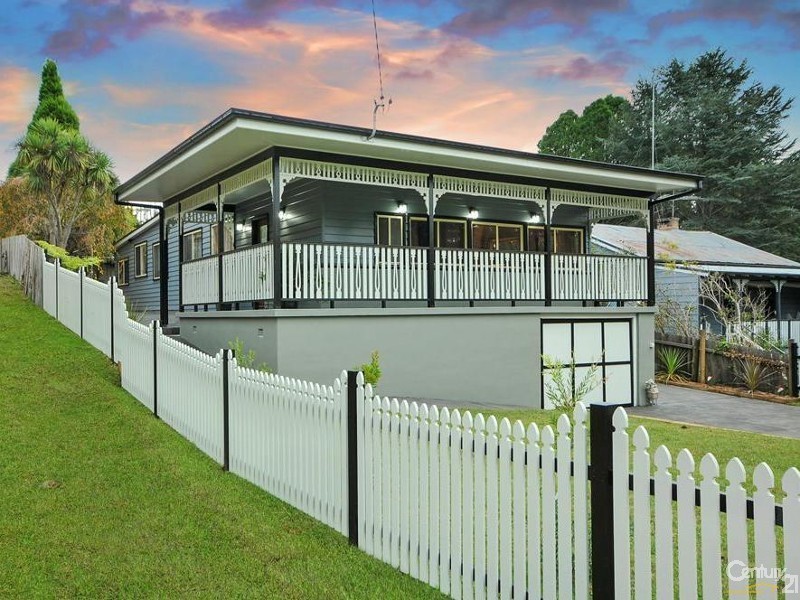 10 Gates Ave, Katoomba NSW 2780