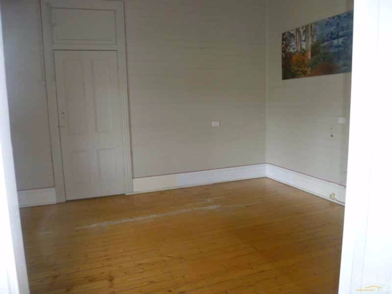 2/42 Govetts Leap Road, Blackheath NSW 2785