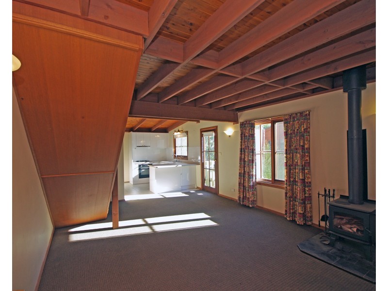 10 Ailsa St, Mount Victoria NSW 2786