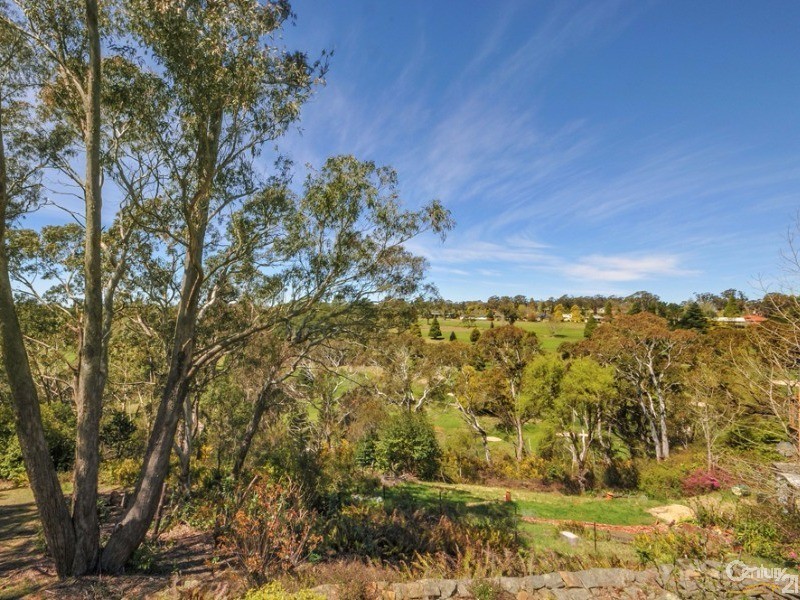 2-4 Linkview Ave, Blackheath NSW 2785