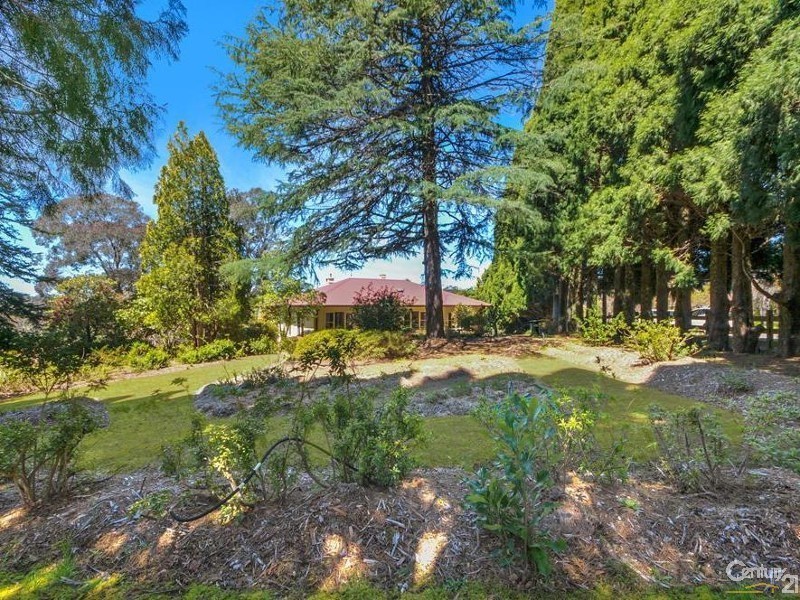 2-4 Linkview Ave, Blackheath NSW 2785