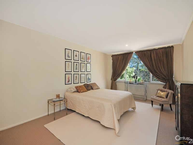 16-18 St Elmo Ave, Blackheath NSW 2785