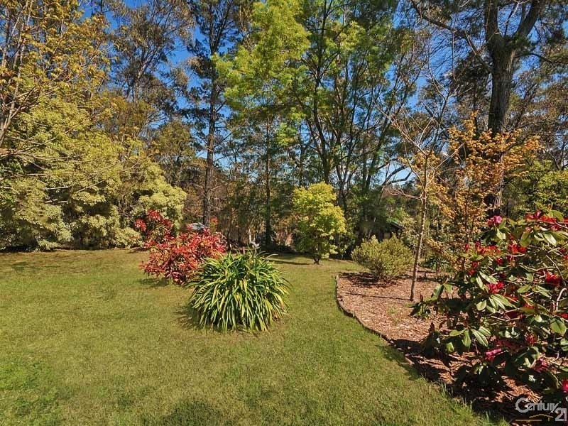 16-18 St Elmo Ave, Blackheath NSW 2785