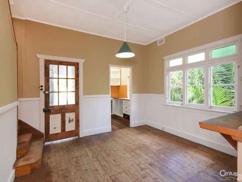 10 Gardiner Cres, Blackheath NSW 2785