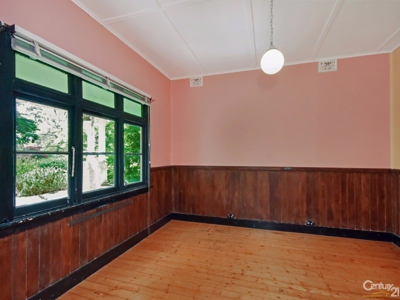 10 Gardiner Cres, Blackheath NSW 2785