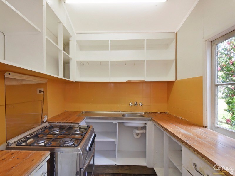 10 Gardiner Cres, Blackheath NSW 2785