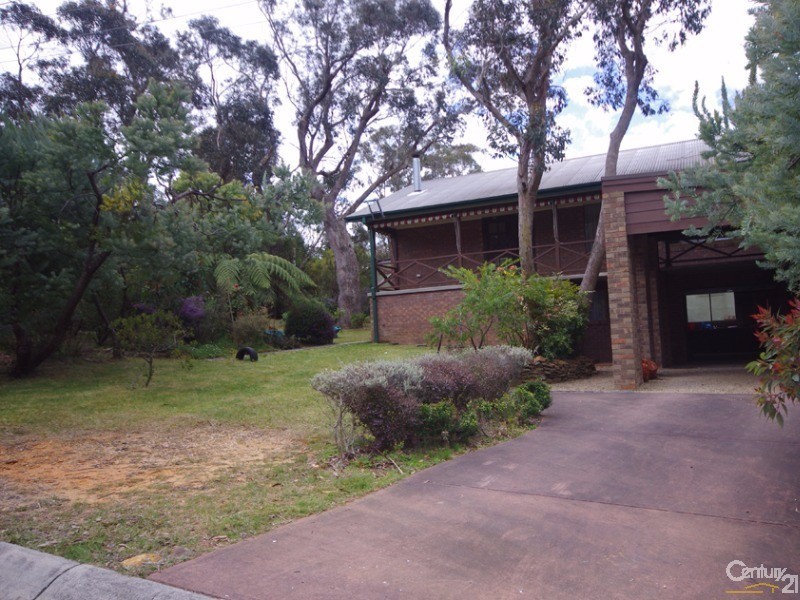 243 Govetts Leap Road, Blackheath NSW 2785