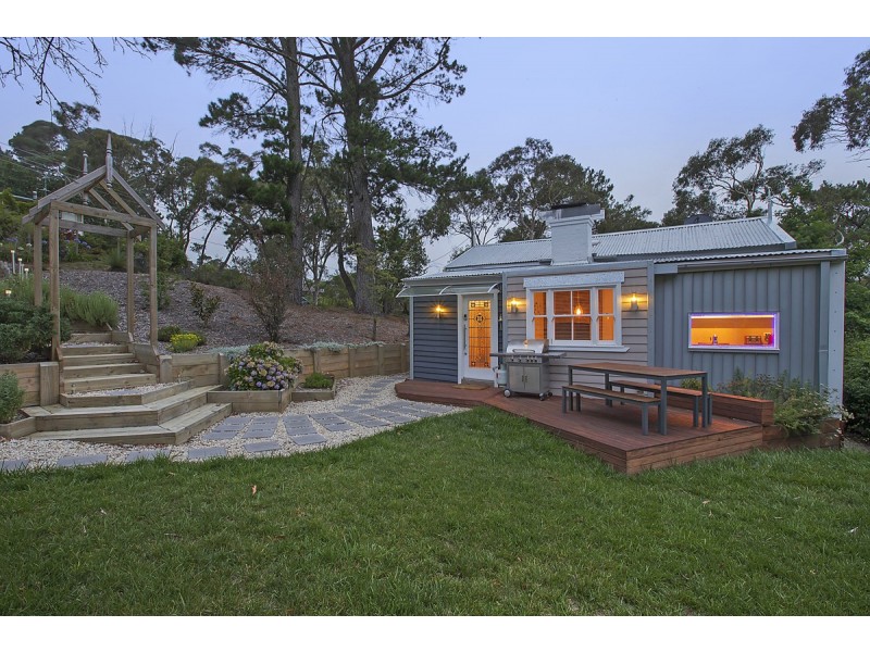28 Bundarra St, Blackheath NSW 2785