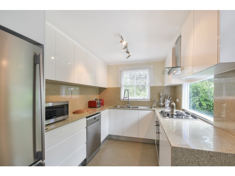 28 Bundarra St, Blackheath NSW 2785