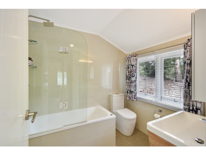 28 Bundarra St, Blackheath NSW 2785