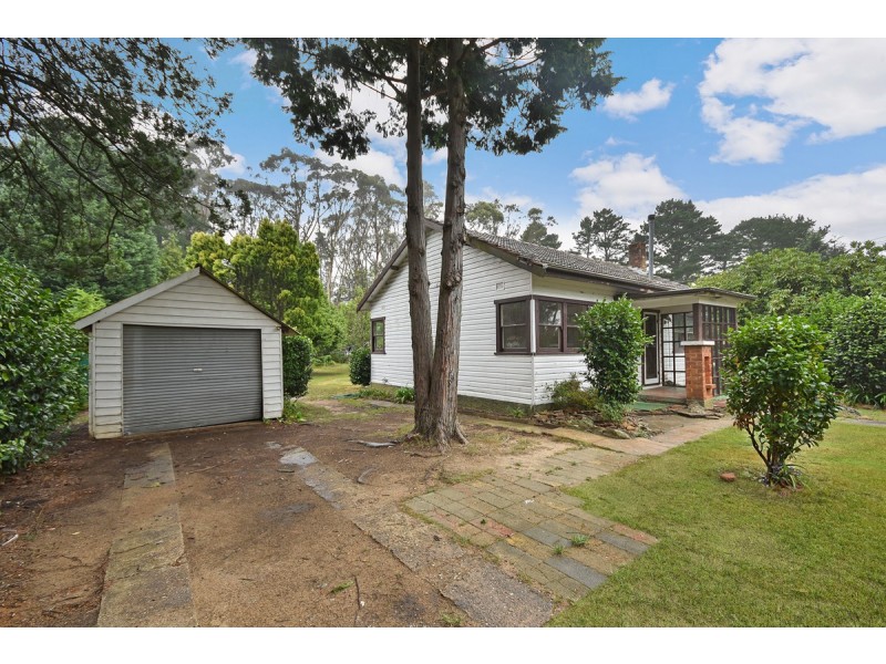 11 Richmond Ave, Medlow Bath NSW 2780