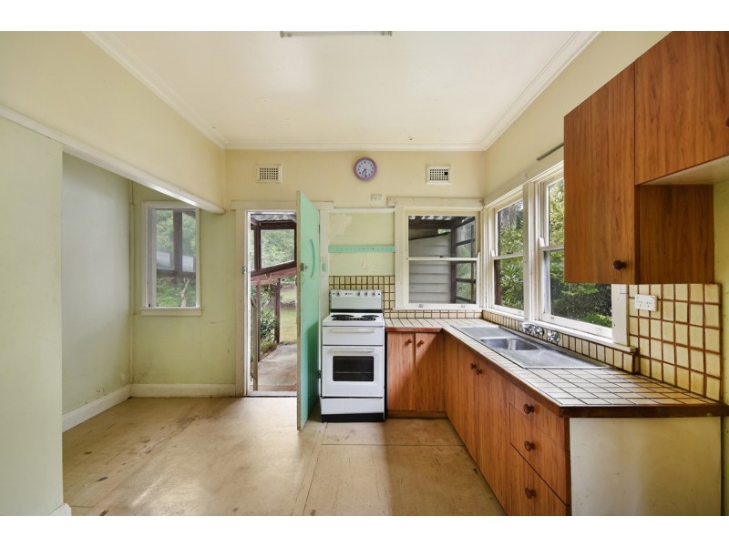 11 Richmond Ave, Medlow Bath NSW 2780