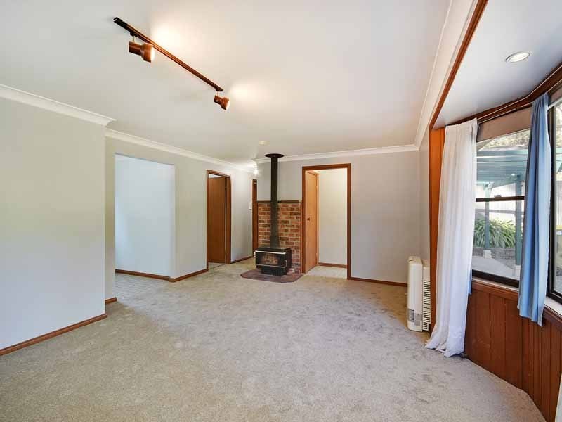 16 Eumemmering St, Medlow Bath NSW 2780