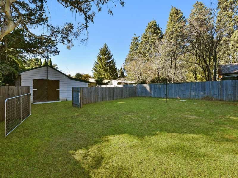 16 Eumemmering St, Medlow Bath NSW 2780