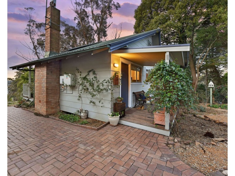 30 Sylvania Street, Mount Victoria NSW 2786