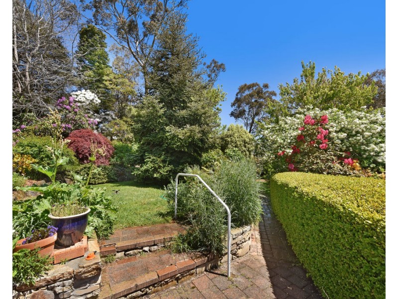 43 Railway Parade, Katoomba NSW 2780