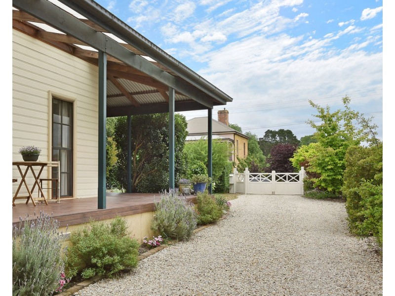 39 Selsdon Street, Mount Victoria NSW 2786