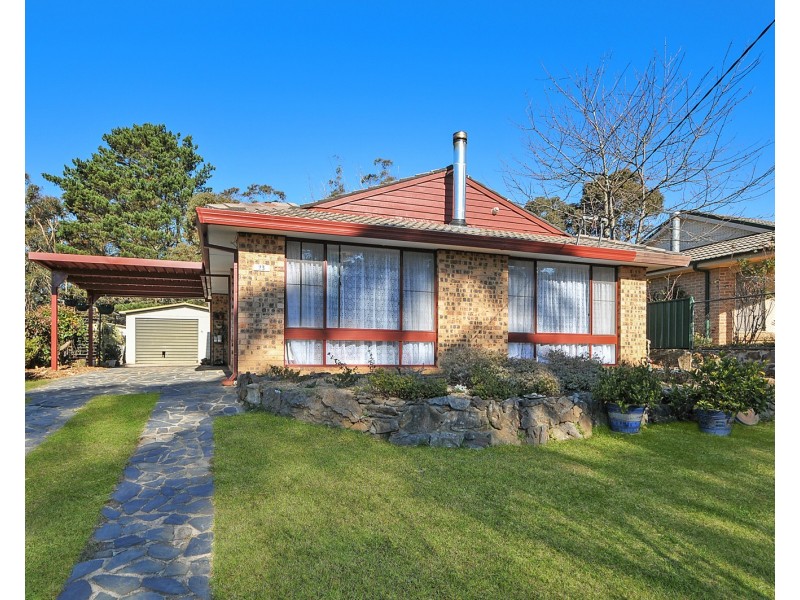 23 Sunbeam Ave, Blackheath NSW 2785