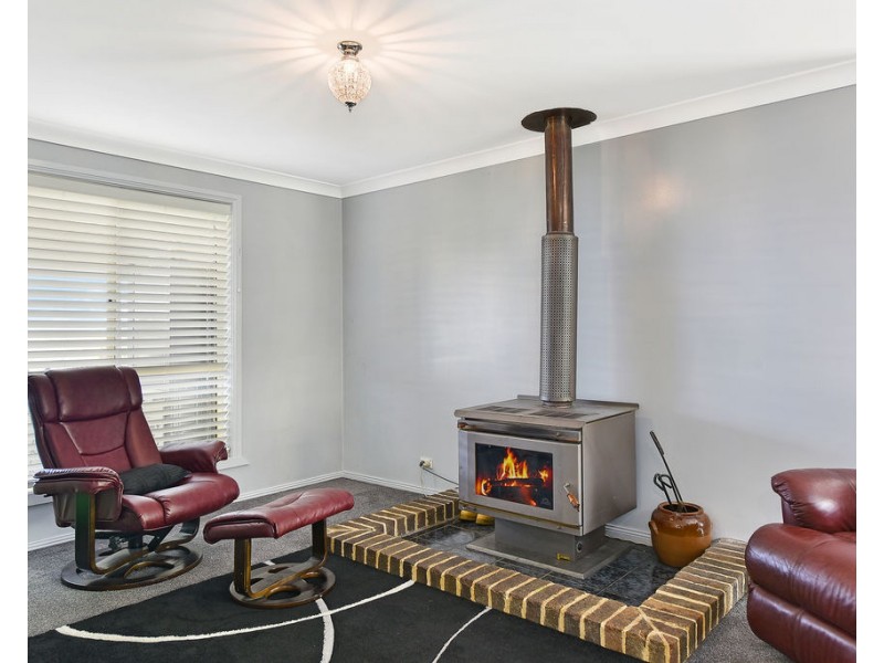 71 Daintree close, South Bowenfels NSW 2790