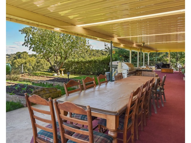 71 Daintree close, South Bowenfels NSW 2790