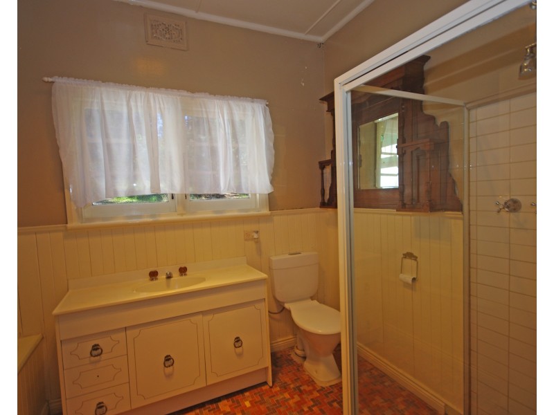 133 Govetts Leap Road, Blackheath NSW 2785