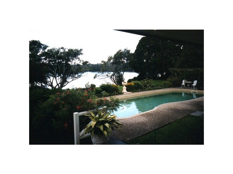 Oxley Island NSW 2430