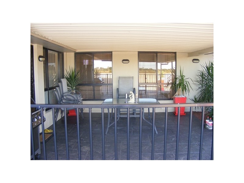 Old Bar NSW 2430