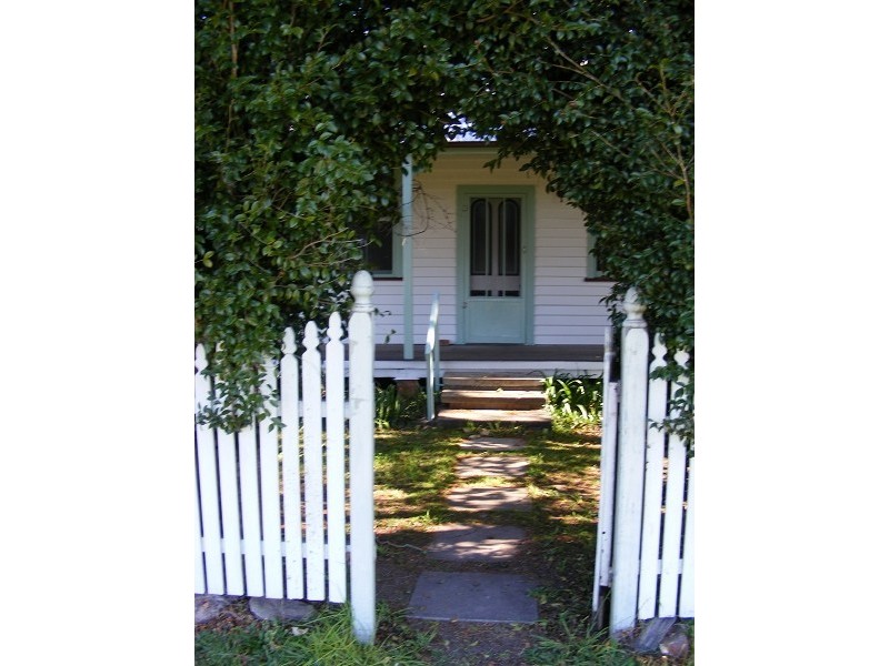 13 Queen St, Cundletown NSW 2430