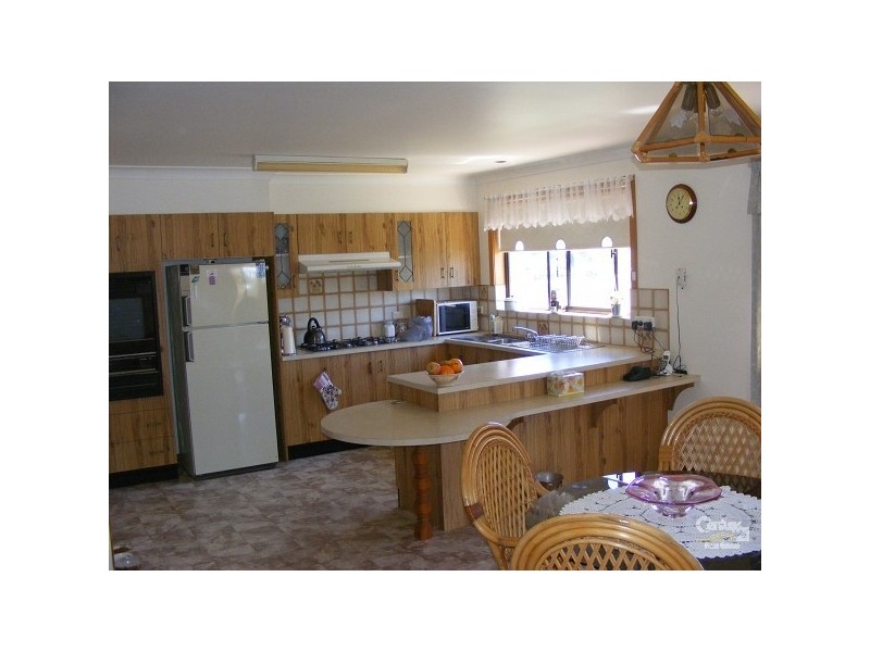 3 Amaroo Dr, Taree NSW 2430