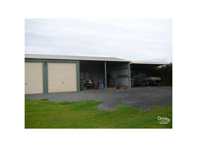 Firefly NSW 2429