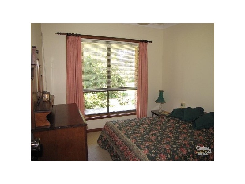 18 Iluka Cir, Taree NSW 2430