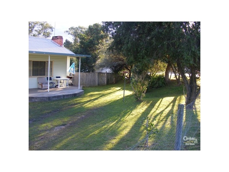 24 Smith Street, Taree NSW 2430