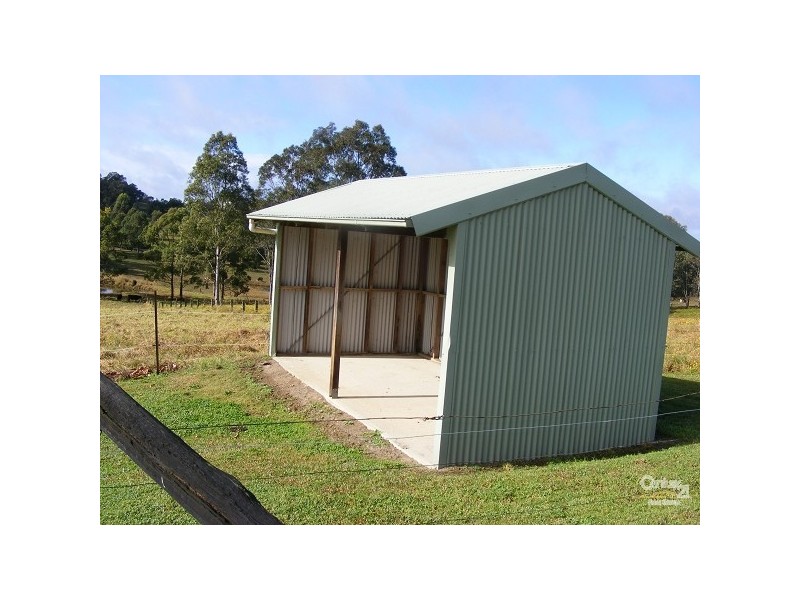 8 The Cedars Drive, Wingham NSW 2429