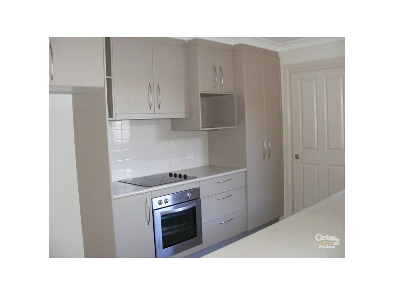 6 Albatross Way, Old Bar NSW 2430