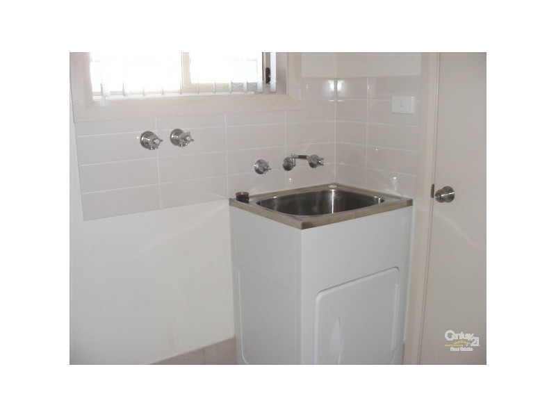 6 Albatross Way, Old Bar NSW 2430